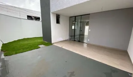 Casa com 3 quartos à venda na Candelária, Belo Horizonte  por R$ 715.000