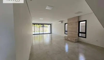 Casa à venda em Alphaville - Residencial 04 - Totalmente nova - 04 suítes - decorada