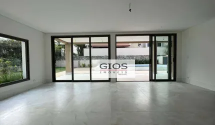 Casa Nova no coração de Alphaville