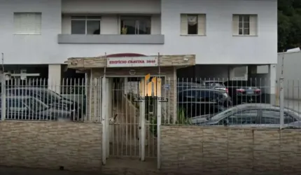 Condomínio Edifício Cravina