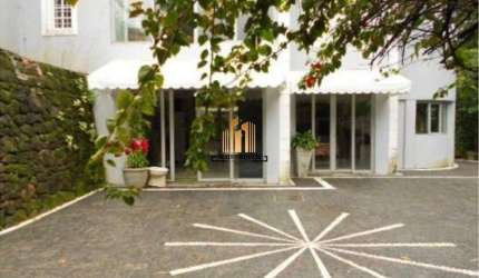 MANSÃO EMBU DAS ARTES