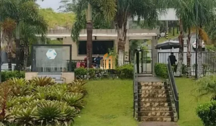 Condomínio Parque Santa Lúcia- Água Chata
