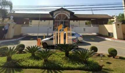 Casa no Condomínio Águas da Fonte, em frente ao SESC