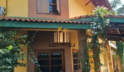 Sobrado com 4 dormitórios (2 suítes)  e casa na árvore no Horto Florestal por R$ 2.600.000,00