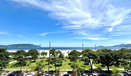 Imperdível: Apartamento à venda no Gonzaga, Santos-SP, com 3 quartos, 3 suítes e 129m² de área!
