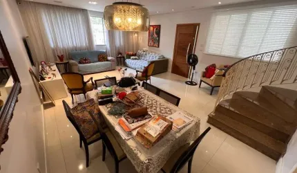 Casa com 3 quartos, Ponta da Praia, Santos - R$ 2.12 mi, Cod: 1393