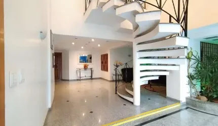 Apartamento à Venda na Ponta da Praia - Santos-SP  2 Quartos, 1 Suíte, 1 Vaga, 96m²  Prédio com Lazer Completo!