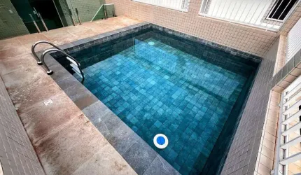 CASA NO BOQUEIRÃO EM SANTOS