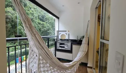 Apartamento para Venda em Santos-SP: 2 quartos, 1 suíte, 1 sala, 2 banheiros, 1 vaga de garagem, 64m² no Marapé!