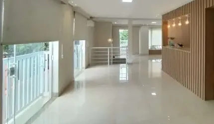Casa triplex, 3 suítes, lazer completo - R$ 1.75 mi, Cod: 2502