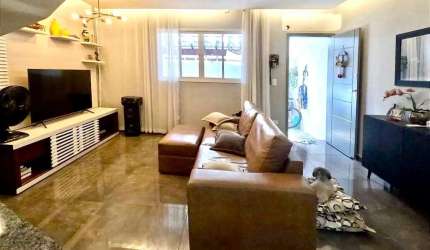 Casa com 3 quartos, Campo Grande, Santos - R$ 1 mi, Cod: 2580