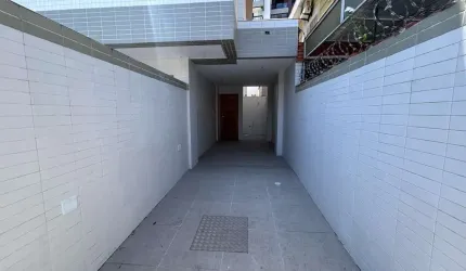 Casa com 3 quartos, Aparecida, Santos - R$ 890 mil, Cod: 2604