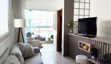 Imperdível: Casa à venda em Santos-SP, bairro Embaré, 2 quartos, 1 suíte, 1 sala, 1 banheiro, 1 vaga de garagem, 80m².