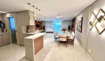 Apartamento de Luxo à Venda em Santos-SP, no Gonzaga! 3 Quartos, 1 Suíte, 2 Salas, 2 Banheiros, 1 Vaga, 147m². Venha Conferir!