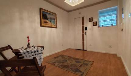 Apartamento à venda em Santos-SP, bairro Pompéia: 1 quarto, 1 sala, 1 banheiro, vaga de garagem, 48m². Aproveite!