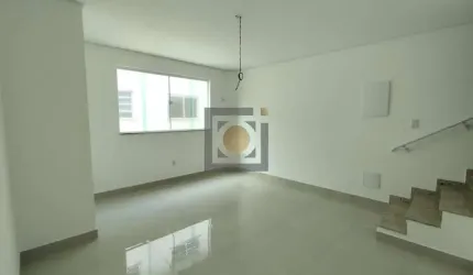 Oportunidade única: Casa à venda em Santos-SP, bairro Campo Grande, 2 quartos, 2 suítes, 2 salas, 4 banheiros, 2 vagas, 100m².