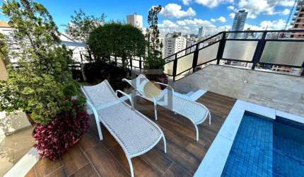 Imperdível Casa de Luxo com 4 Quartos e 2 Suítes na Aparecida, Santos-SP: 4 Salas, 4 Banheiros, 2 Vagas de Garagem!
