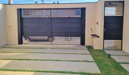 Casa à venda em Indaiatuba-SP, no Parque Residencial Sabiás: 2 quartos, 1 suíte, 2 salas, 2 banheiros, 2 vagas de garagem. Aproveite!