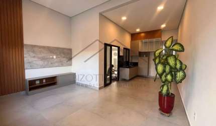 Belíssima Casa a Venda Vila Vitoria na de Indaiatuba São Paulo. Casa localizada a 2 minutos do centro da cidade e parque ecologico.