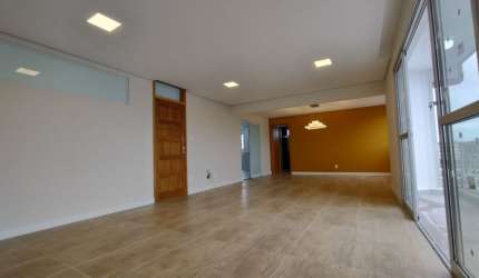 Lindo Apartamento Casa Blanca