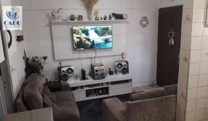 - Excelente Apartamento no Condomínio Edifício Mamoeiros II