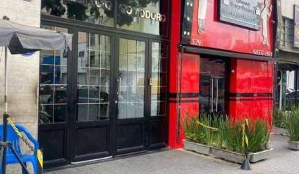 Apartamento Kitnet no Condomínio Edifício Comodoro
