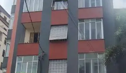 Excelente Apartamento no Edifício Elleta