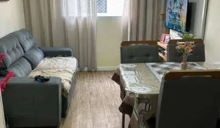 Apartamento no Condomínio  Santo Antônio