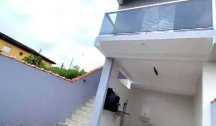 Casa Localizada em Cotia
