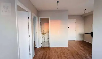 - Apartamento no Condomínio Aneri Cambuci - Cambuci