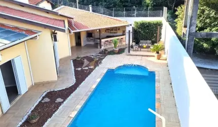 Casa com 4 quartos à venda na Henrique Mussolini, 4, Chácara das Nações, Valinhos, 540 m2 por R$ 3.000.000