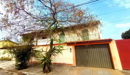 Casa com 4 quartos à venda na Rua Sebastião Leite Penteado, 157, Parque Via Norte, Campinas, 214 m2 por R$ 550.000