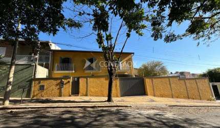 Casa com 3 quartos à venda na Rua Thomás Alberto Whately, 137, Parque São Quirino, Campinas, 229 m2 por R$ 1.350.000
