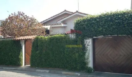 Sobrado Tremembé - 2 Dormitórios e 3 suites - 6 vagas