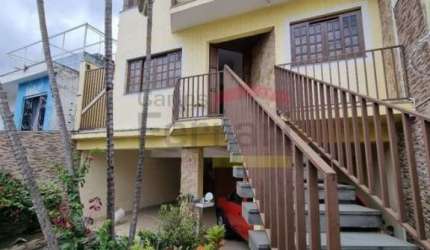 SOBRADO Á VENDA NA VILA MAZZEI- 4 DORMITÓRIOS E  6 VAGAS