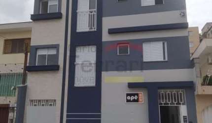 Condomínio Fechado de Apartamentos à 250metros do Metrô