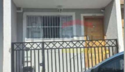 SOBRADO NA AGUA FRIA!RUA SEM SAIDA.