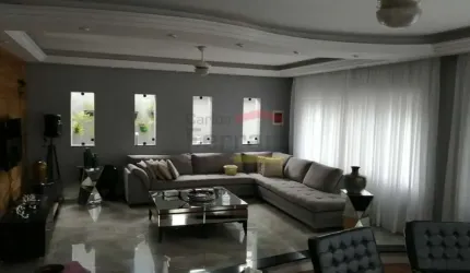 Casa Térrea com piscina - estuda permuta