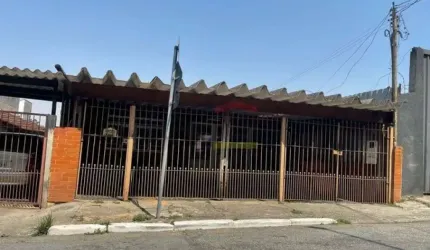 Casa Térrea  com 2 quartos, 4 Vagas - no Tremembé - Zona Norte