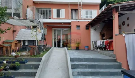 SOBRADO CASA VERDE 200M2