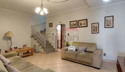 Casa a venda no Bairro do Limão , com 2 vagas de garagem e 3 dormitórios.
