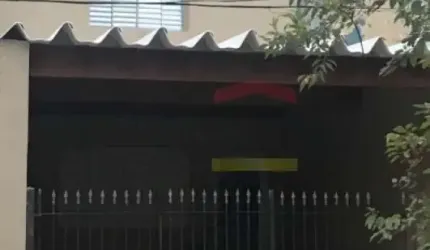 Sobrado 04 Dormitórios e 02 vagas  na Barra Funda