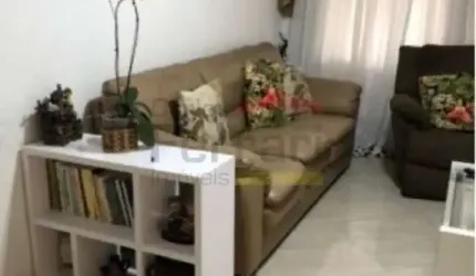 Sobrado á venda na Vila Ester - ZN - 3 dormitórios e duas vagas.