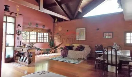 Lindo sobrado á venda no Jardim Floresta