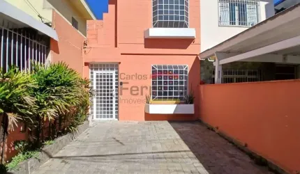 Sobrado comercial, Santa Terezinha, 4 salas, 3 banheiros, 1 vaga. Ótima localização Av. Engenheiro.