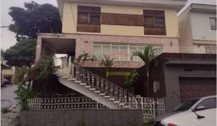 Sobrado Vila Gustavo 4 dormitórios/ 1 suíte / 4 vagas