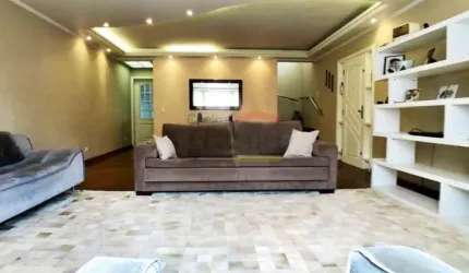 Sobrado região Água Fria