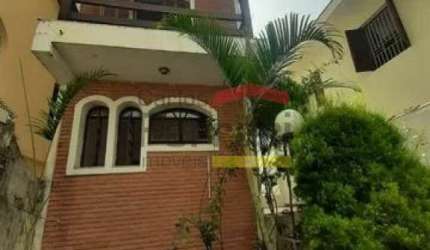 Sobrado no Jardim França, 3 suítes, 4 vagas, estuda permuta