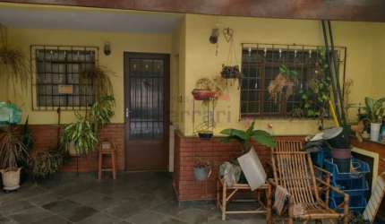 SOBRADO NO JAÇANÃ, 4 DORMITÓRIOS, QUINTAL, 2 VAGAS