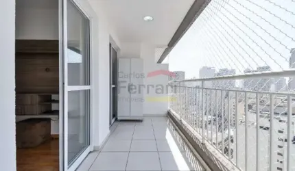 Apartamento - República uma quadra do metrô - Rua Bento Freitas